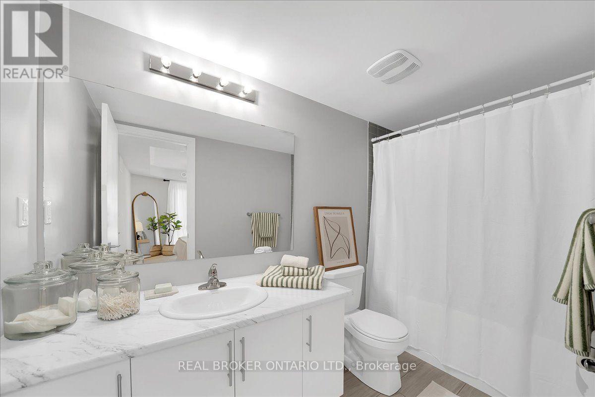 46 - 100 Dufay Road Property Photo 19