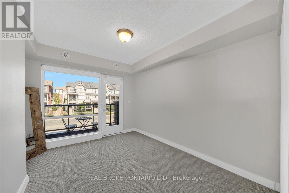 46 - 100 Dufay Road Property Photo 22