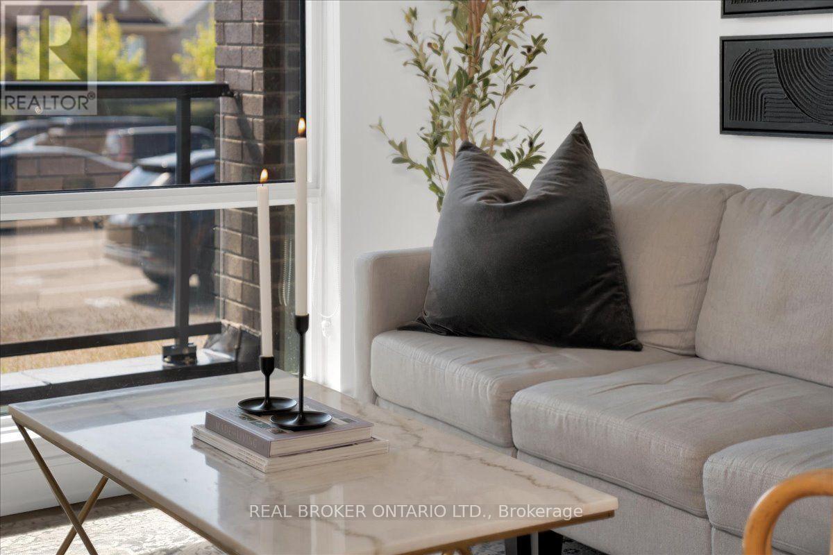 46 - 100 Dufay Road Property Photo 24