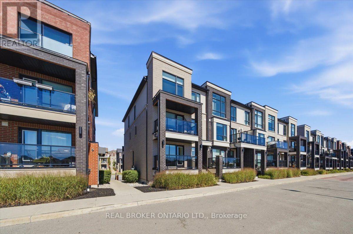 46 - 100 Dufay Road Property Photo 36