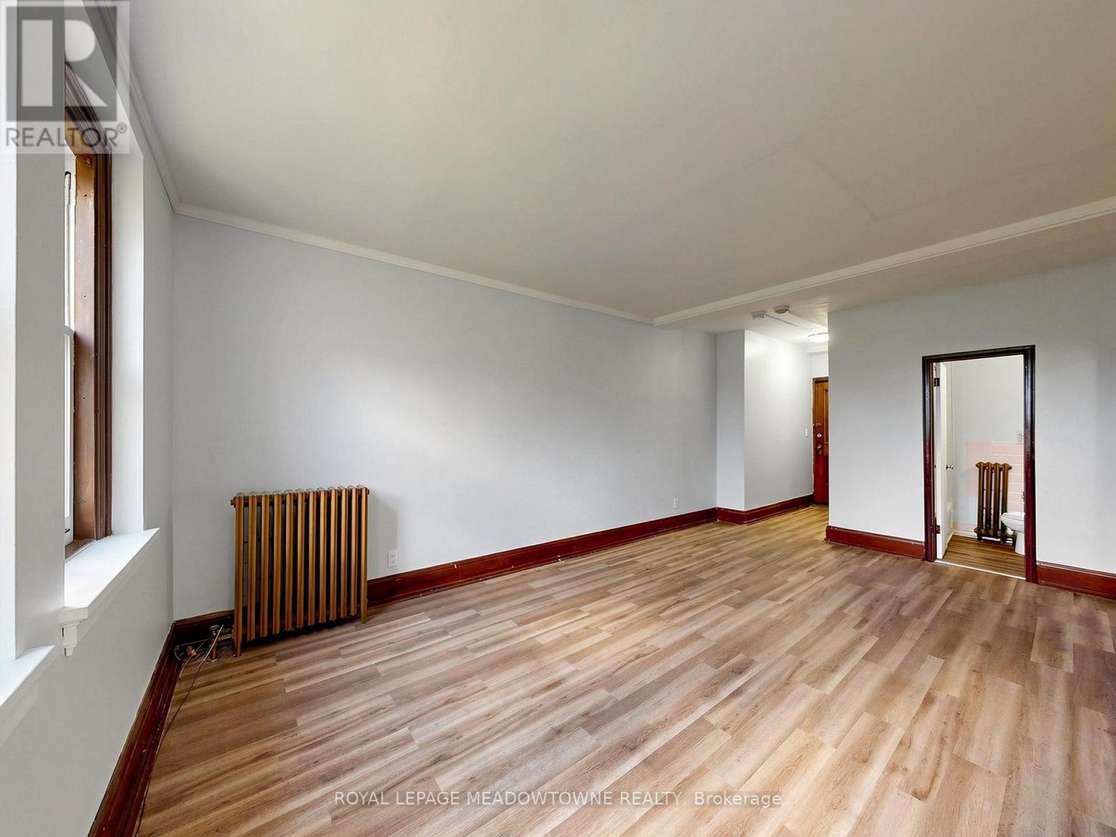 2 - 70 Mill Street Property Photo 4