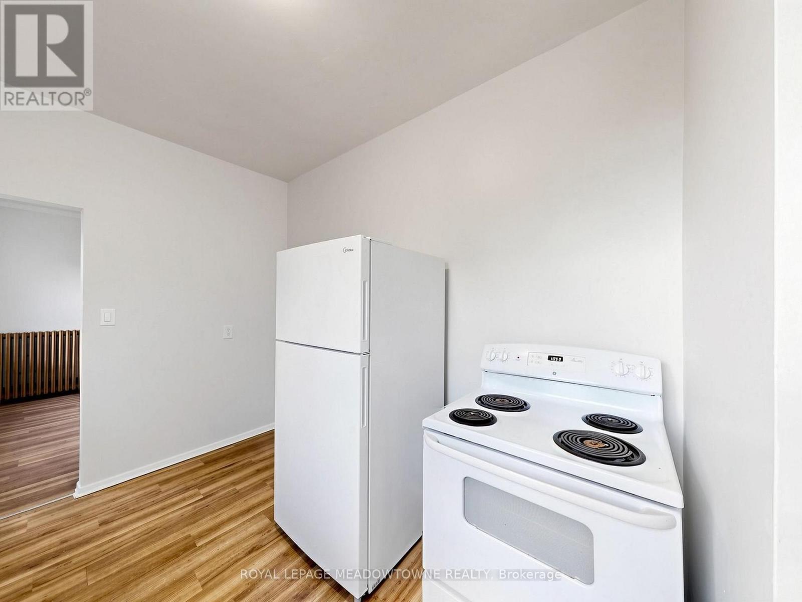 2 - 70 Mill Street Property Photo 12