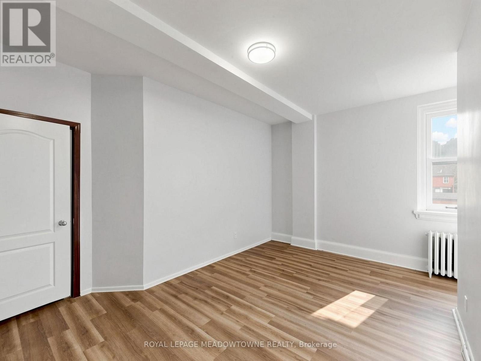 2 - 70 Mill Street Property Photo 16