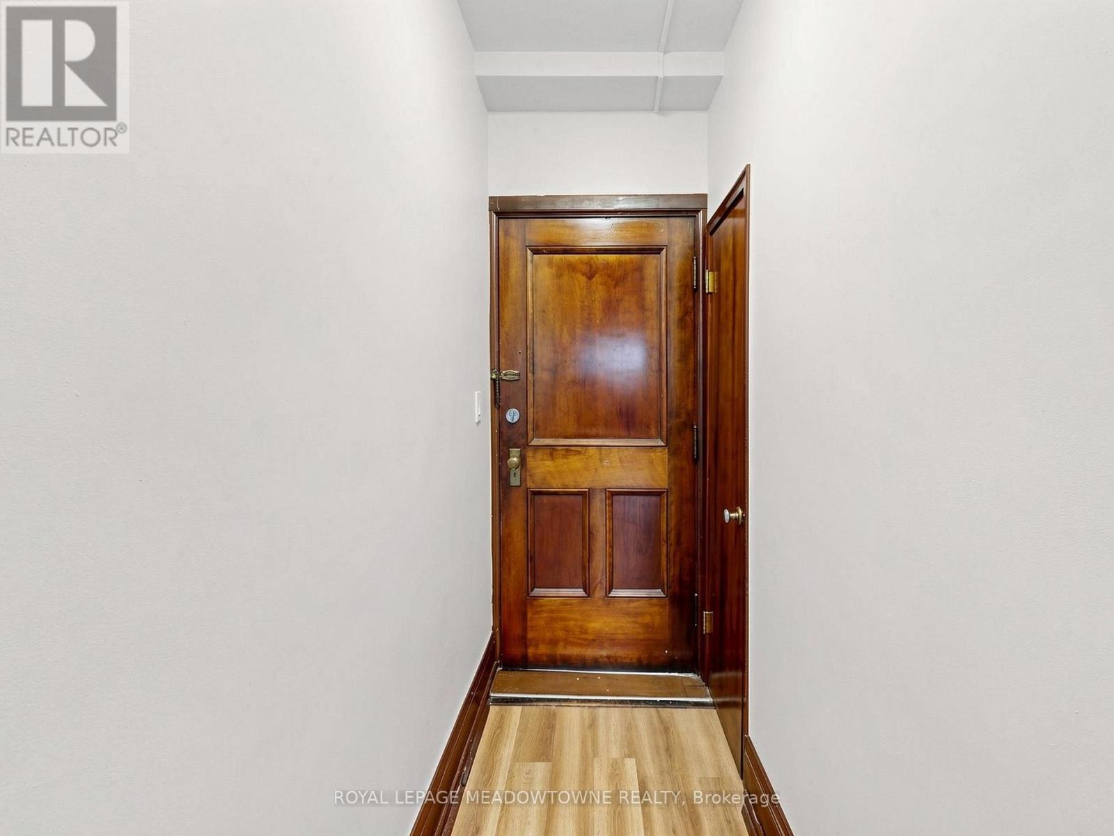 2 - 70 Mill Street Property Photo 22