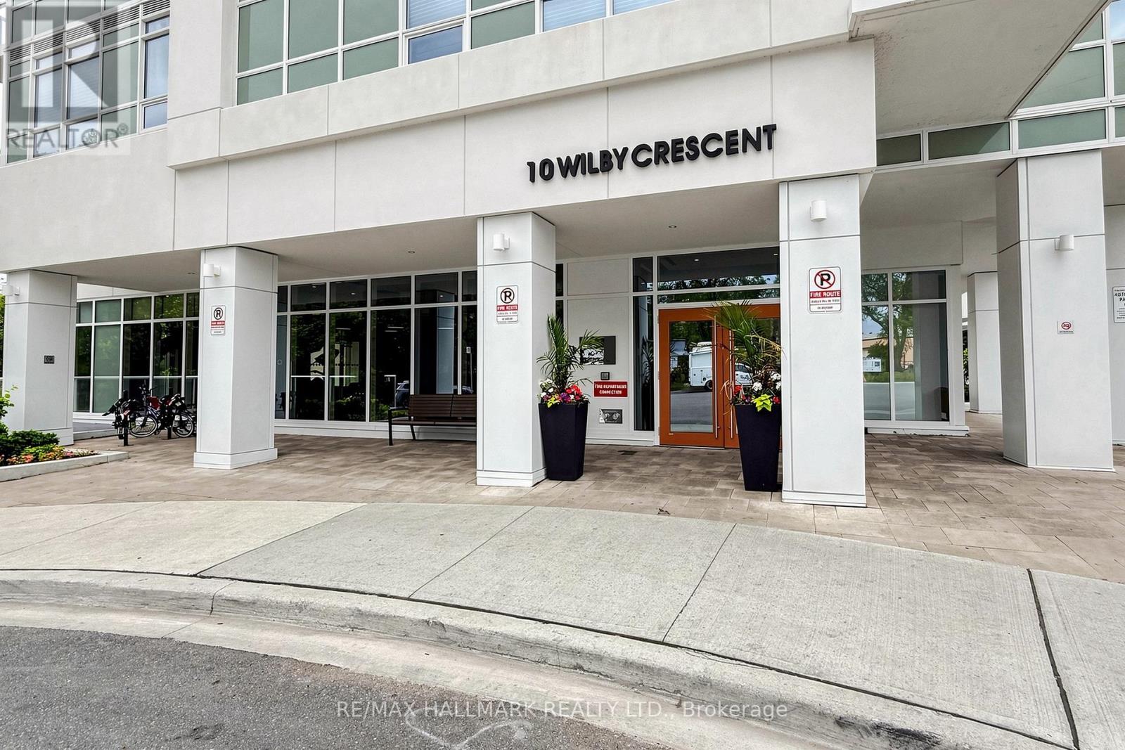 1207 - 10 Wilby Crescent Property Photo 2