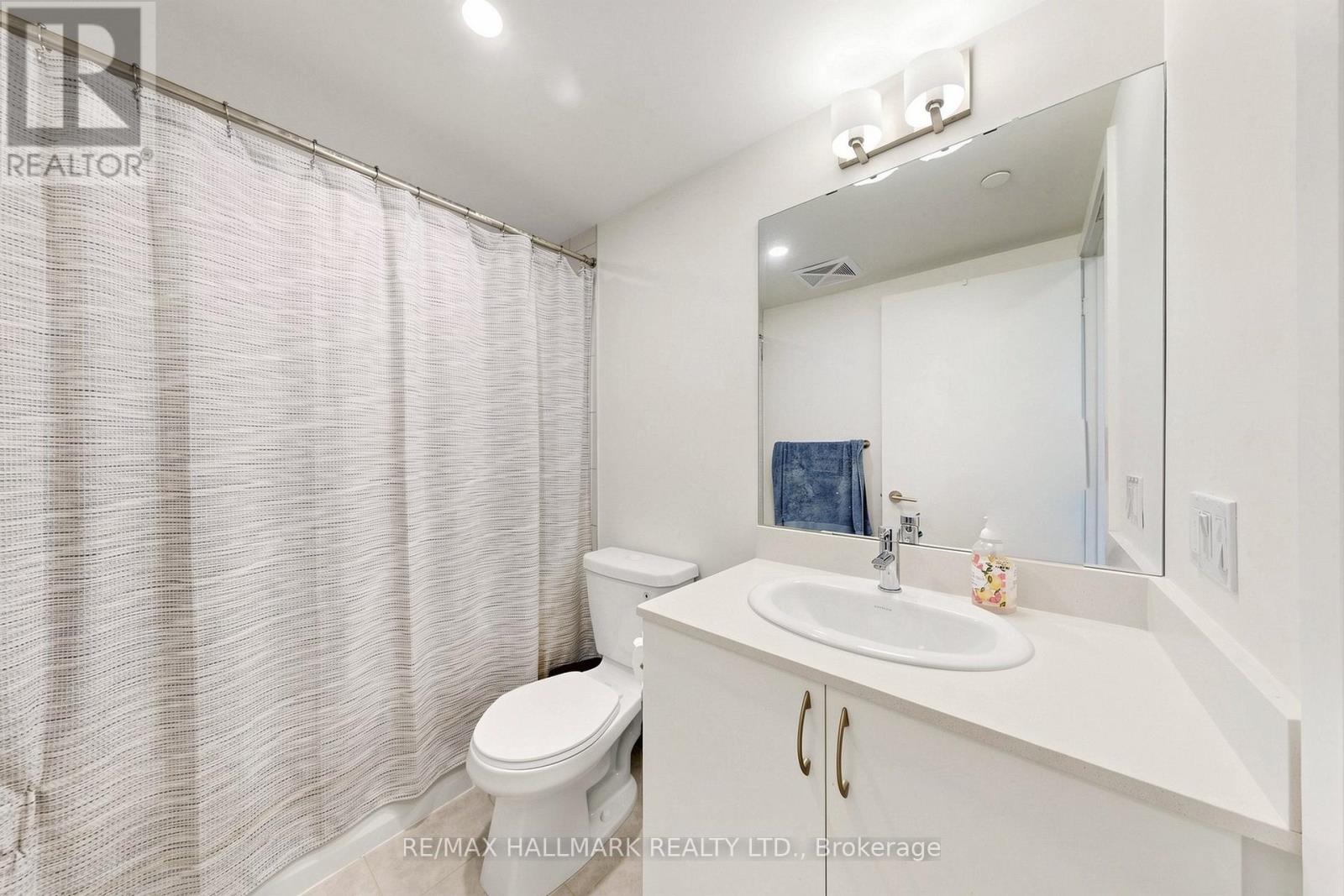 1207 - 10 Wilby Crescent Property Photo 14