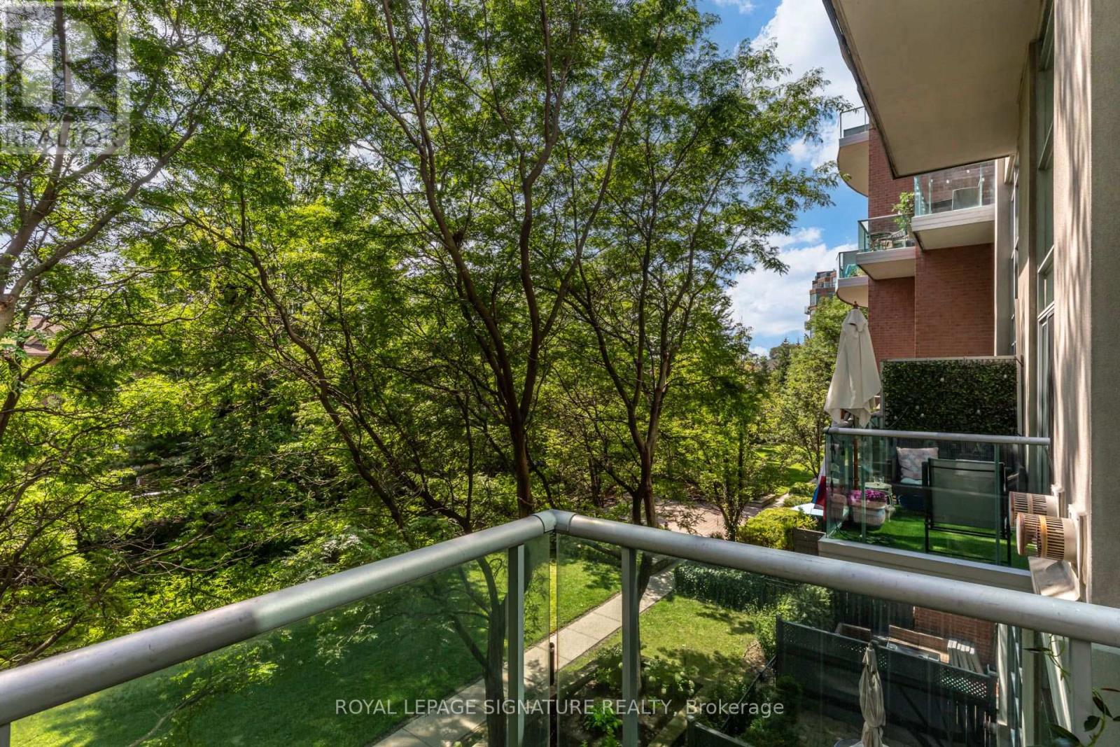 203 - 200 Manitoba Street Property Photo 12