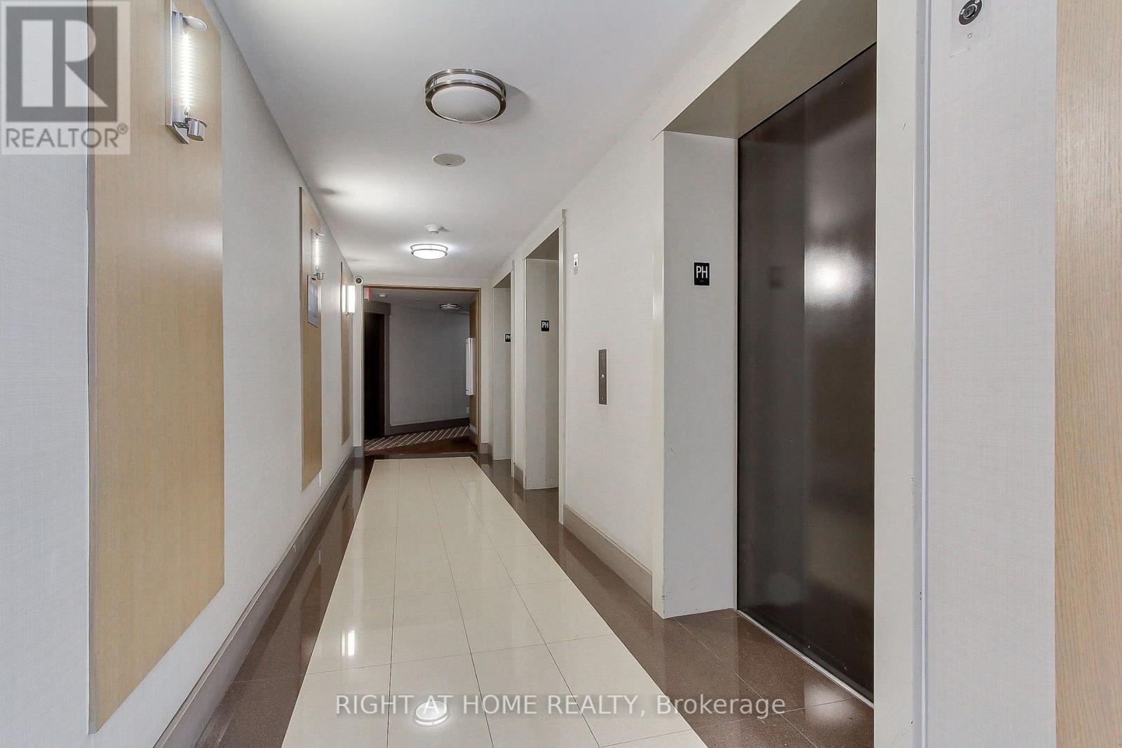 Ph04 - 1060 Sheppard Avenue W Property Photo 8