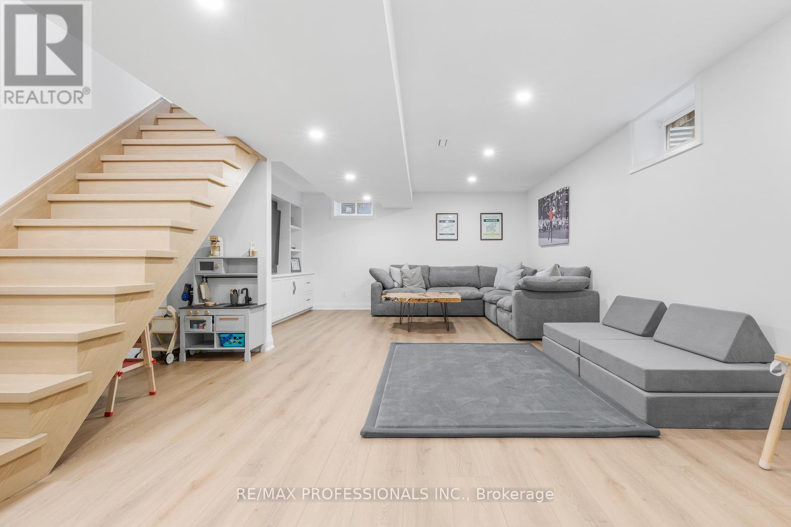 37 Birchleaf Crescent Property Photo 31