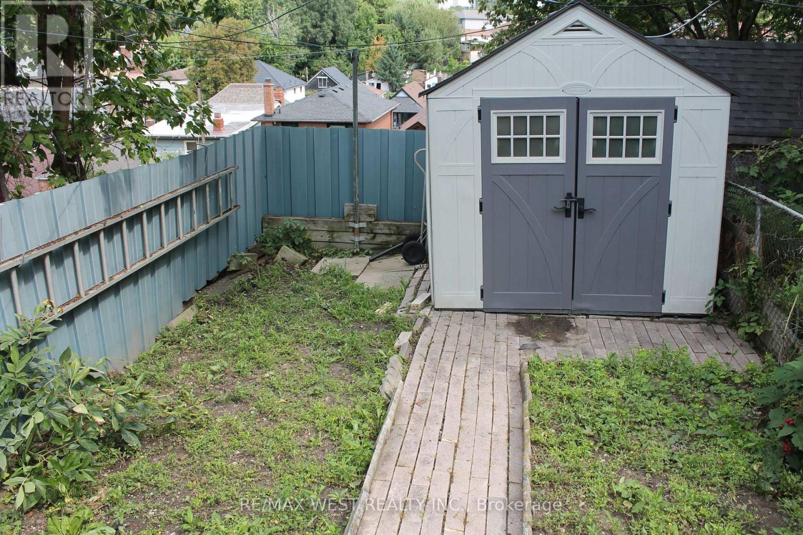 11a Woodcroft Crescent Property Photo 22