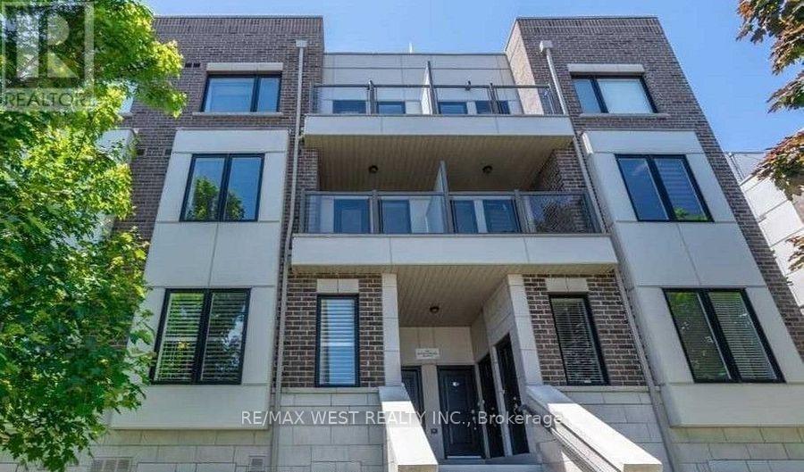 213 - 252 ROYAL YORK ROAD