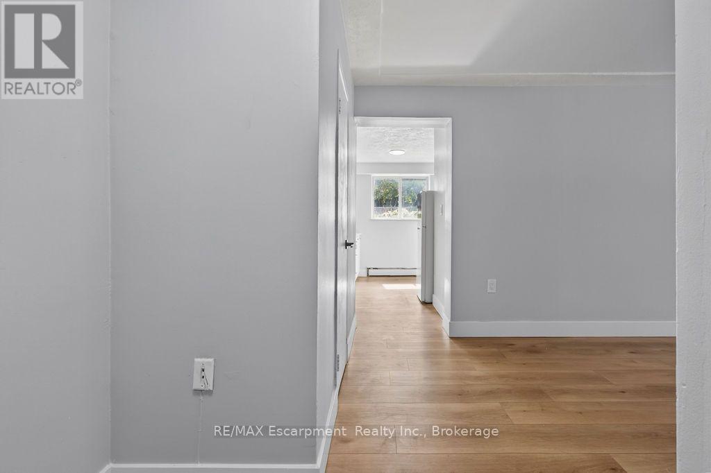 103 - 2393 New Street Property Photo 15