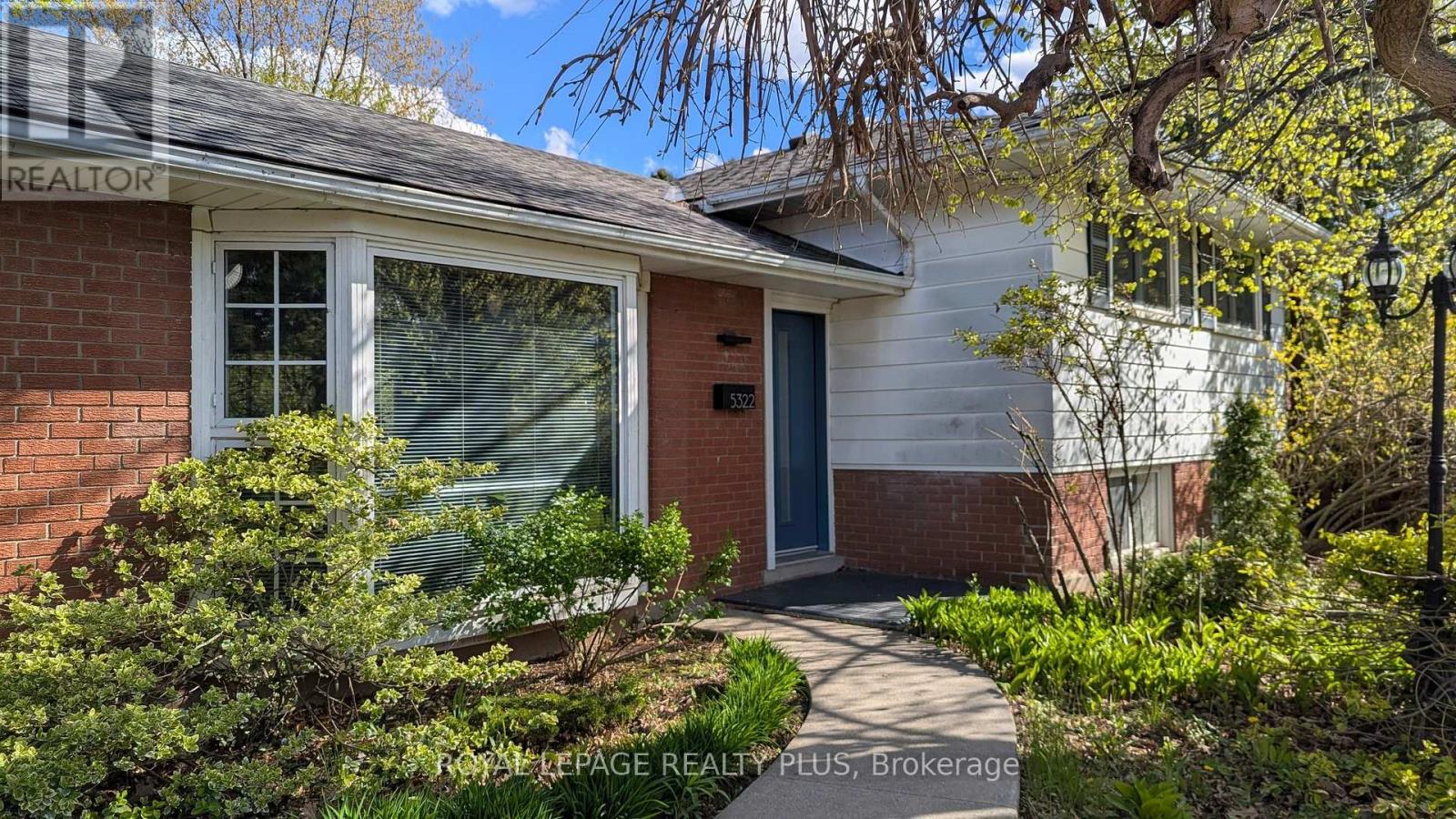 5322 WINDERMERE DRIVE Property Photo 1