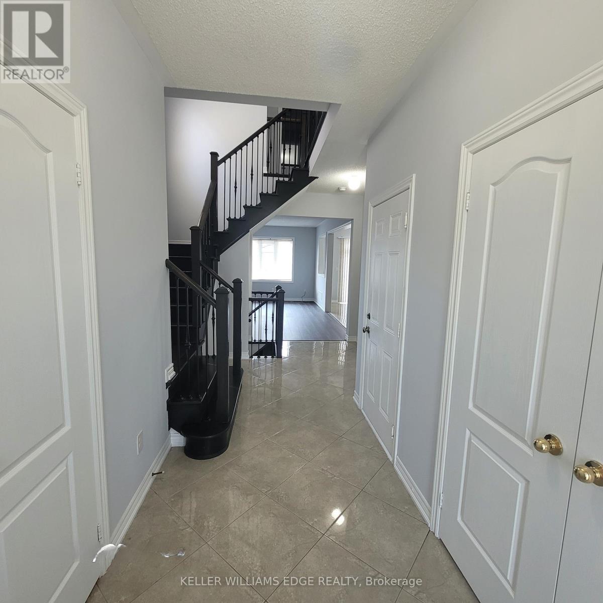 5546 Oscar Peterson Boulevard Property Photo 2