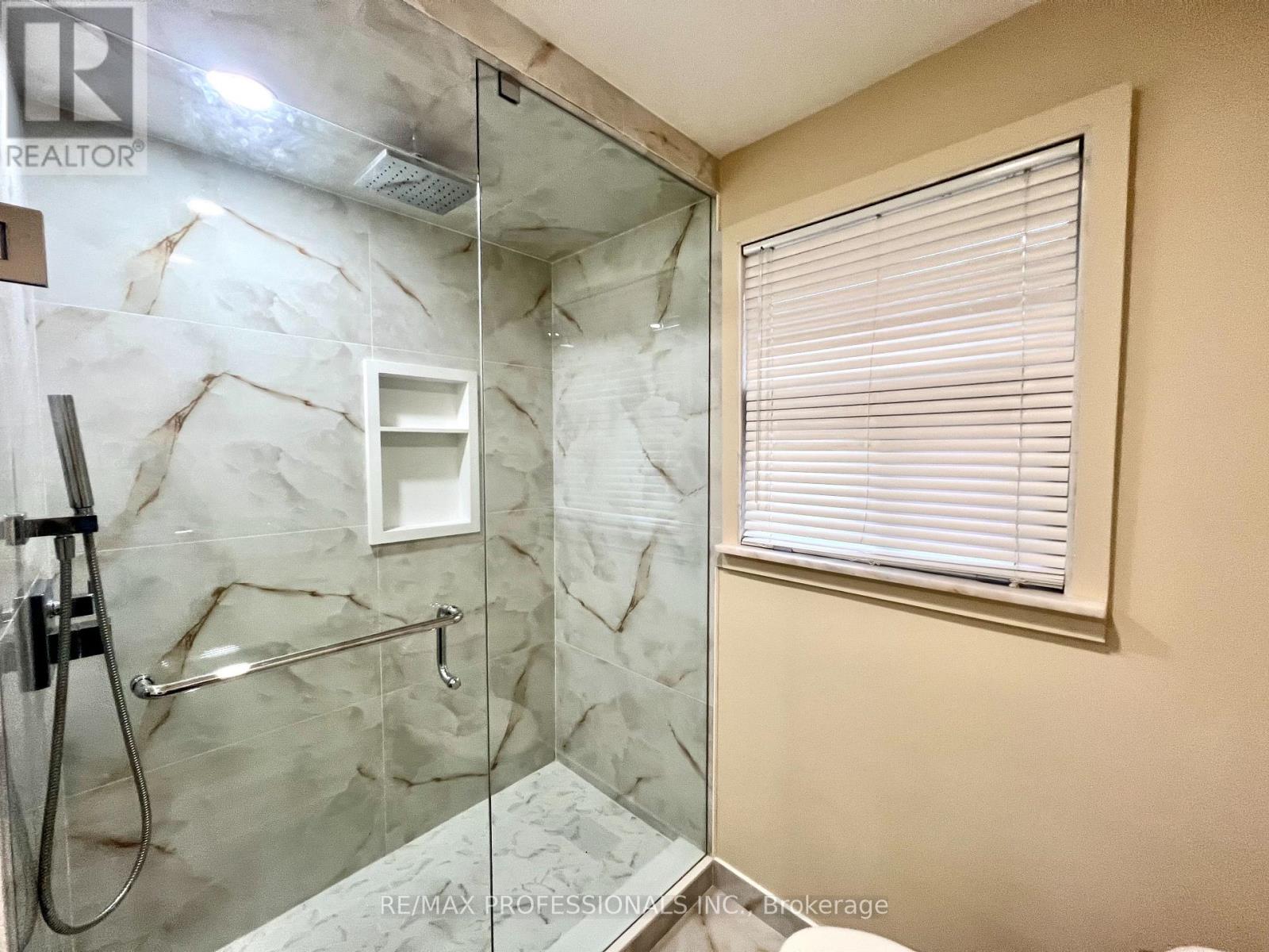 30 Lemonwood Drive Property Photo 16