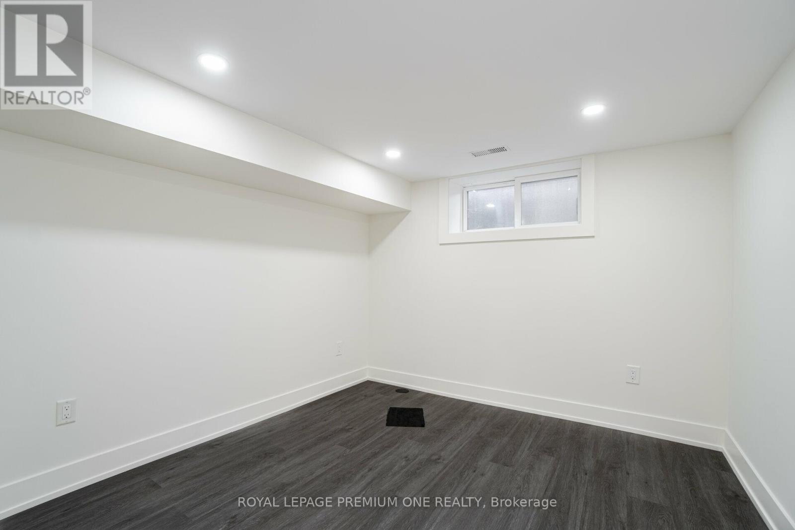 49 Gulfstream Road E Property Photo 26