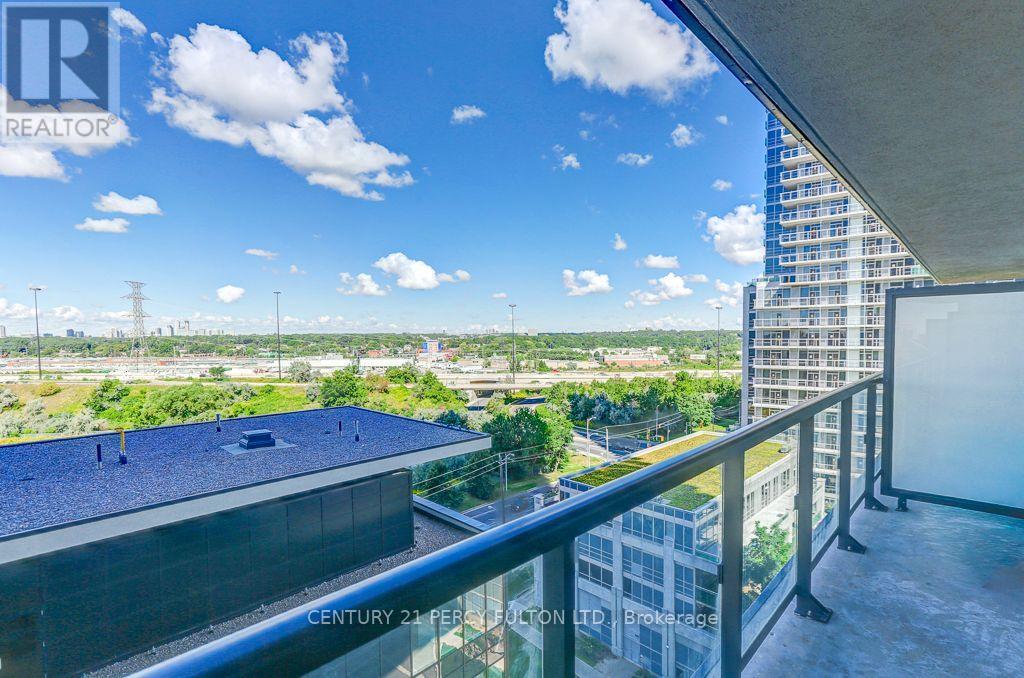 1110 - 38 Annie Craig Drive Property Photo 18