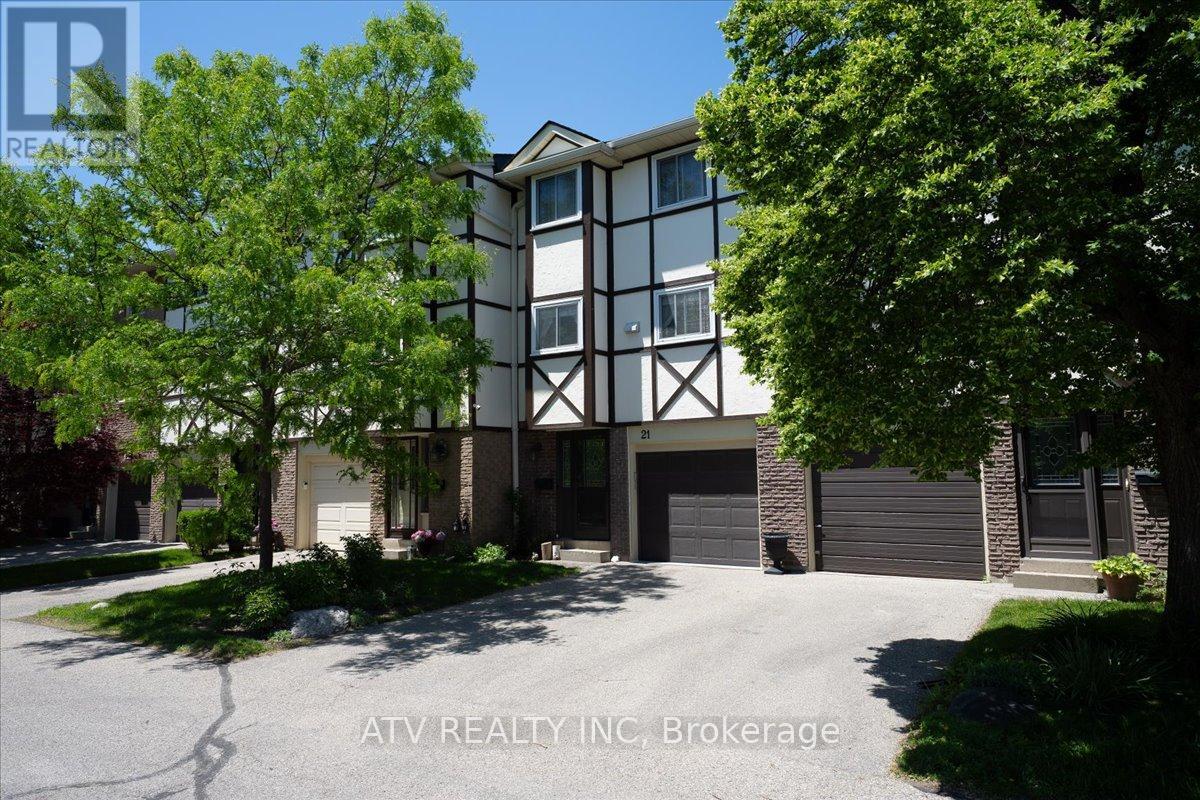 21 - 1485 Gulleden Drive Property Photo 1