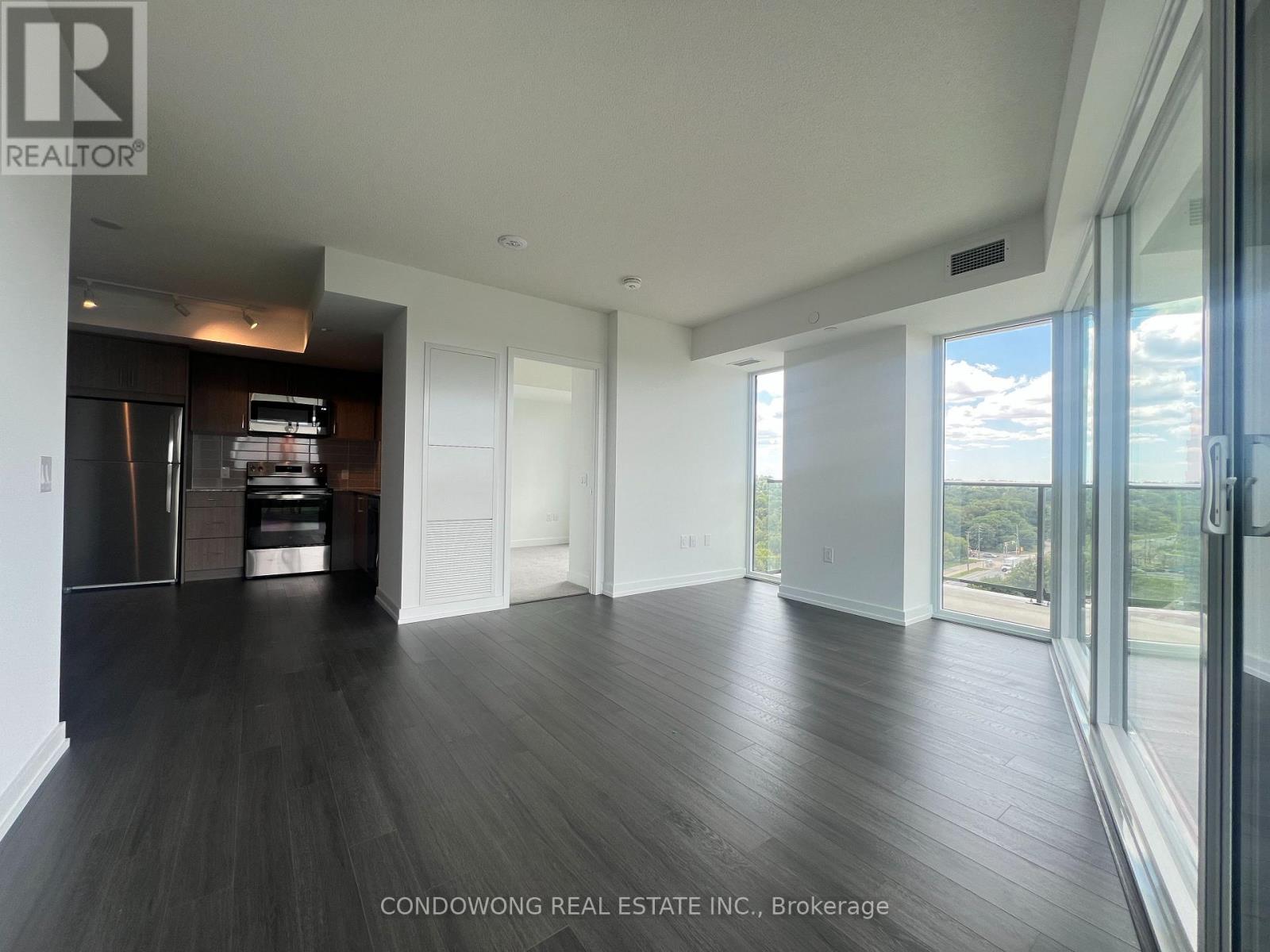 1002 - 4010 Eglinton Avenue W Property Photo 1