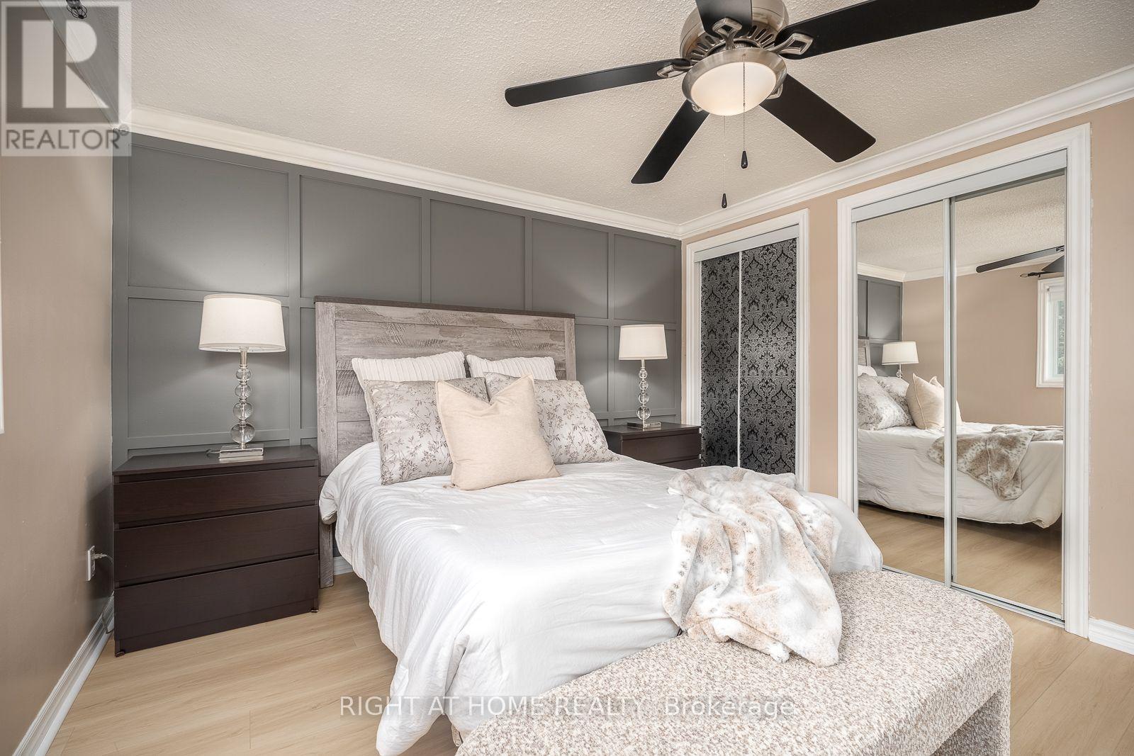 54 Niagara Place Property Photo 21