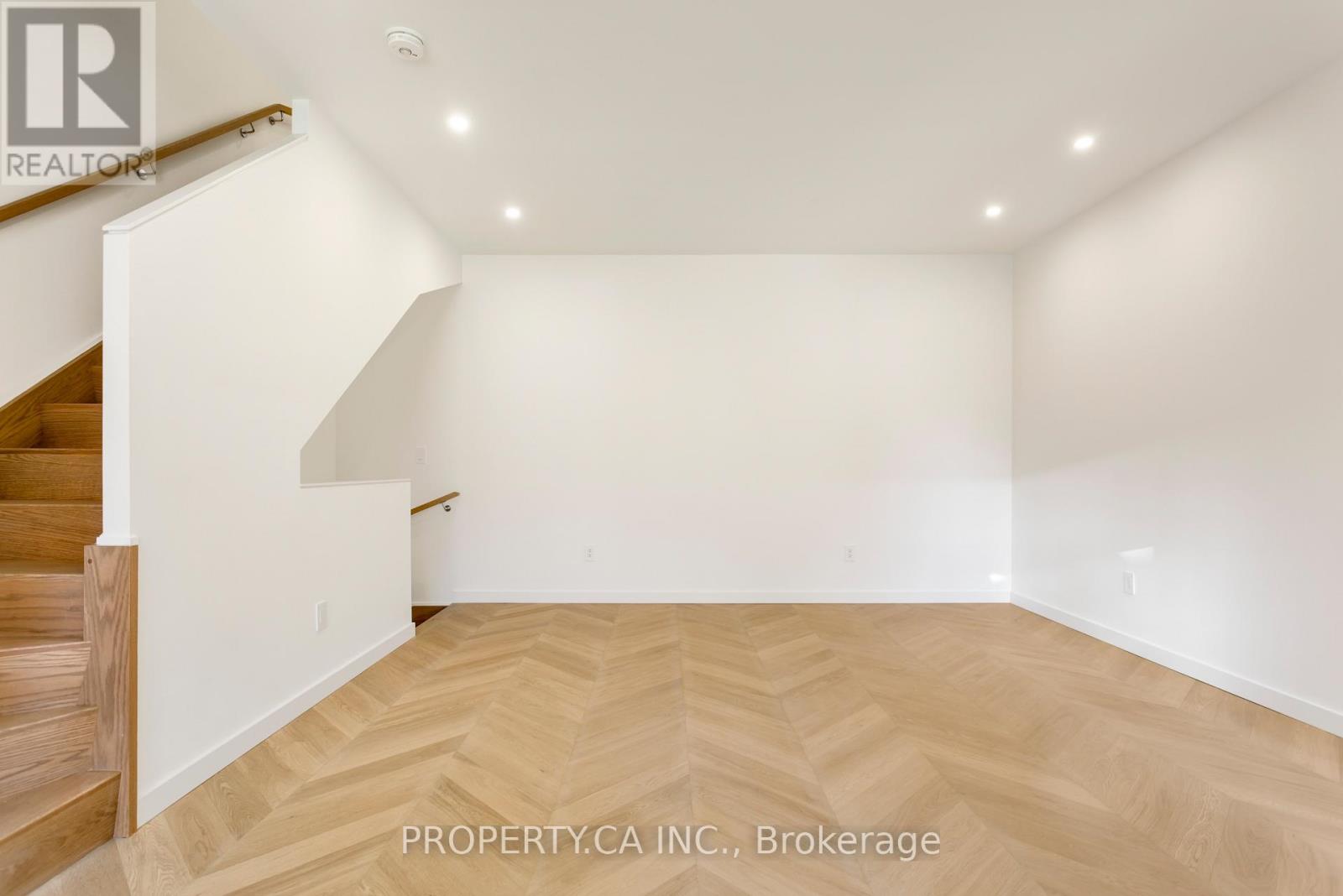 Unit #2 - 301 Keele Street Property Photo 11