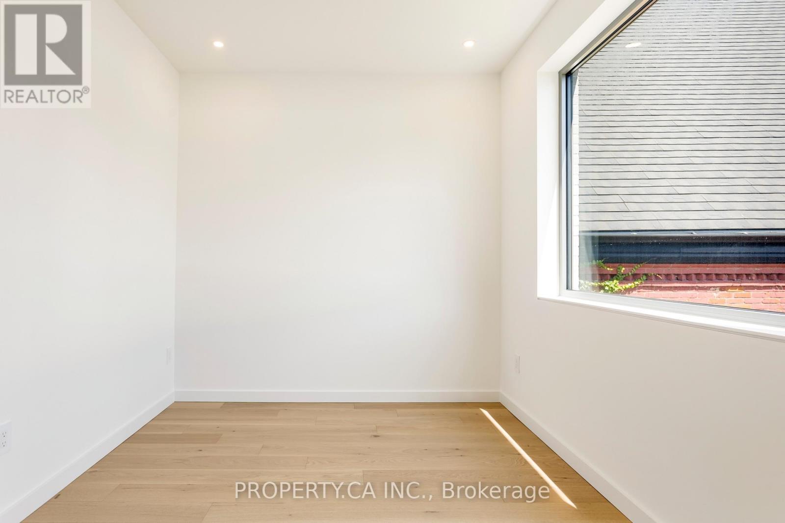 Unit #2 - 301 Keele Street Property Photo 21