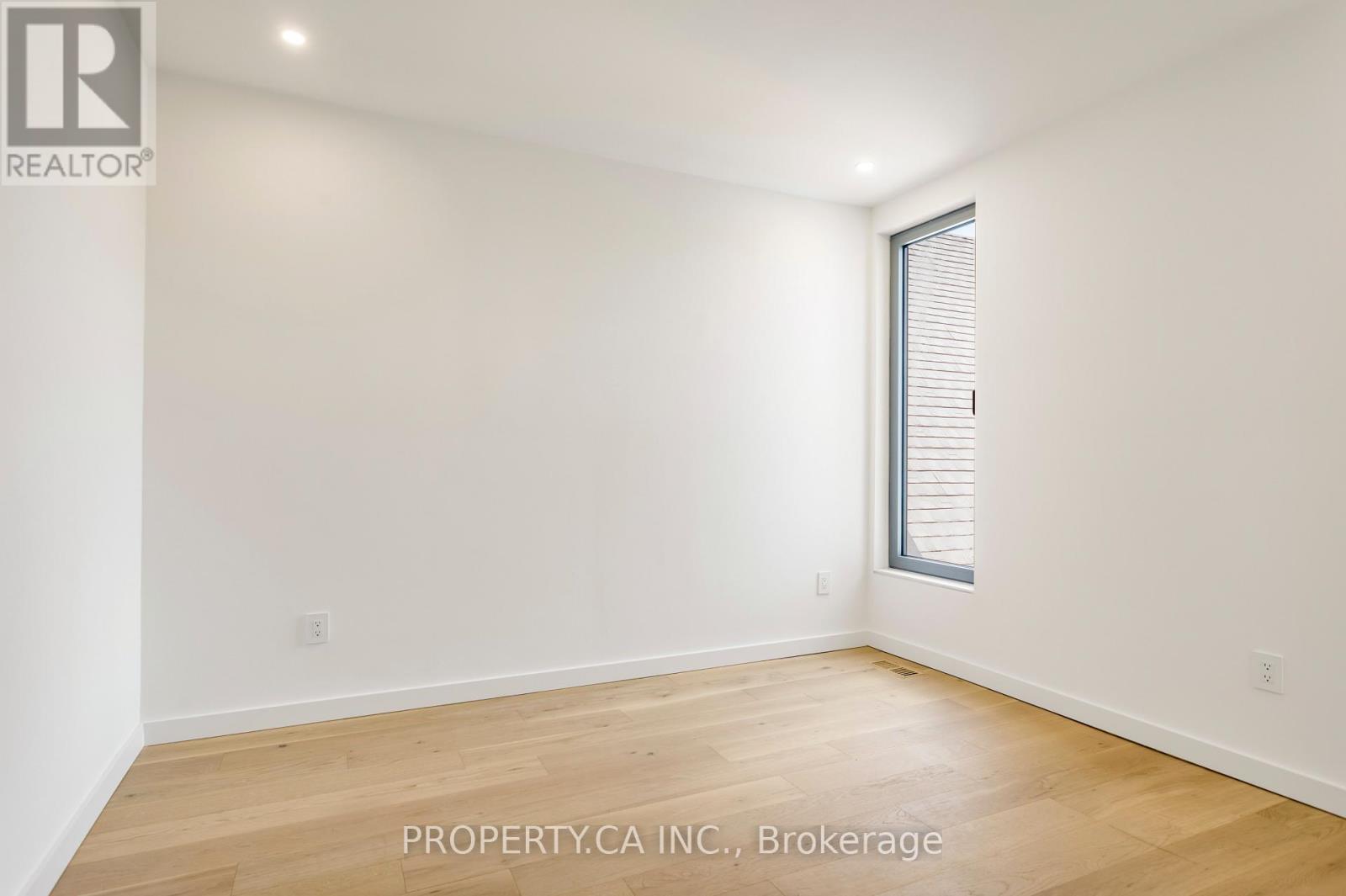 Unit #2 - 301 Keele Street Property Photo 24