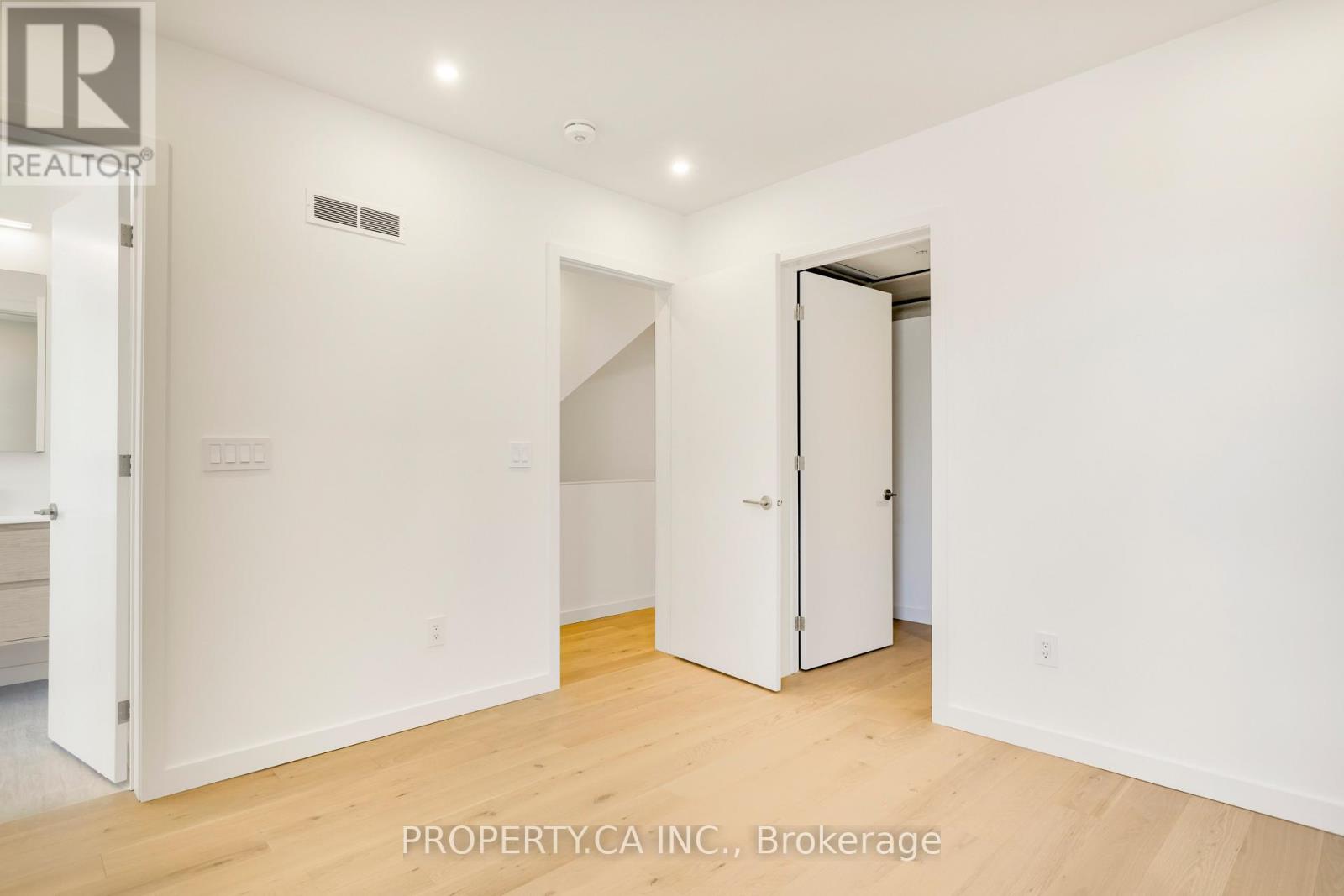 Unit #2 - 301 Keele Street Property Photo 25