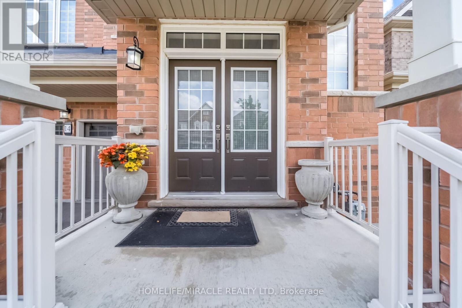 14 Abercrombie Crescent Property Photo 2