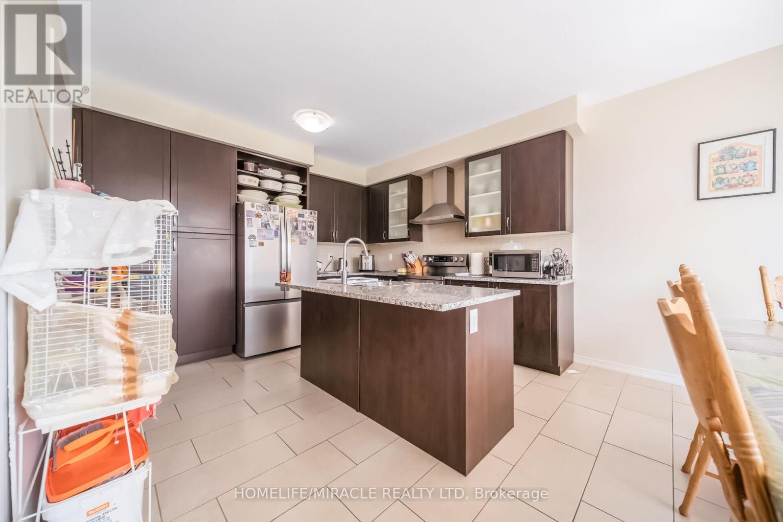 14 Abercrombie Crescent Property Photo 13