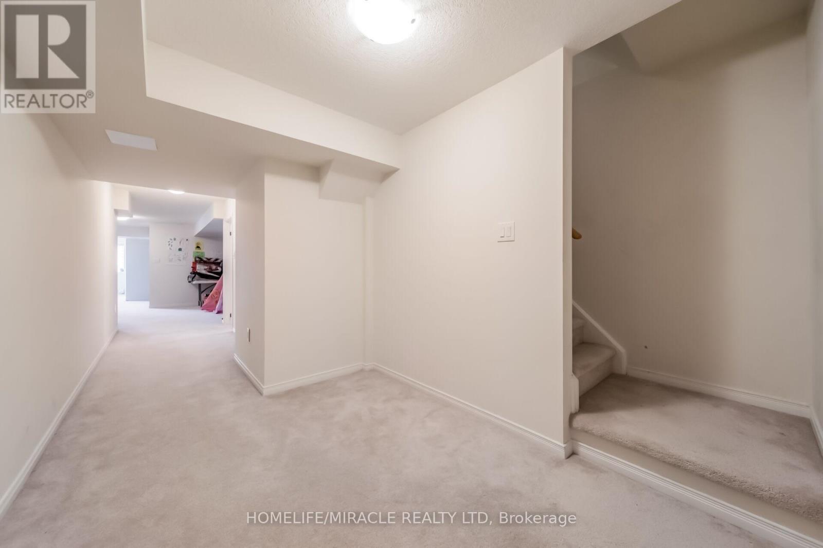 14 Abercrombie Crescent Property Photo 38