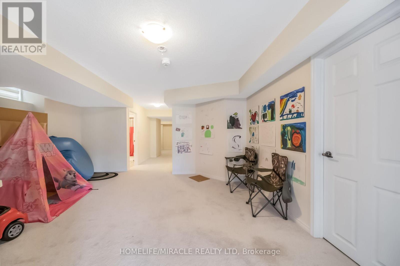 14 Abercrombie Crescent Property Photo 42