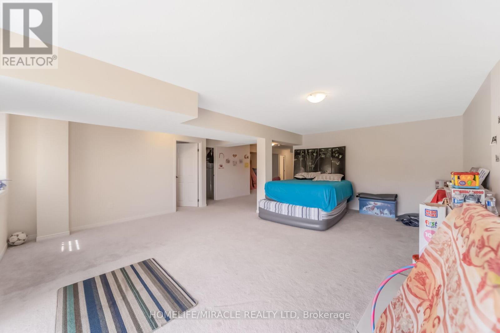 14 Abercrombie Crescent Property Photo 44