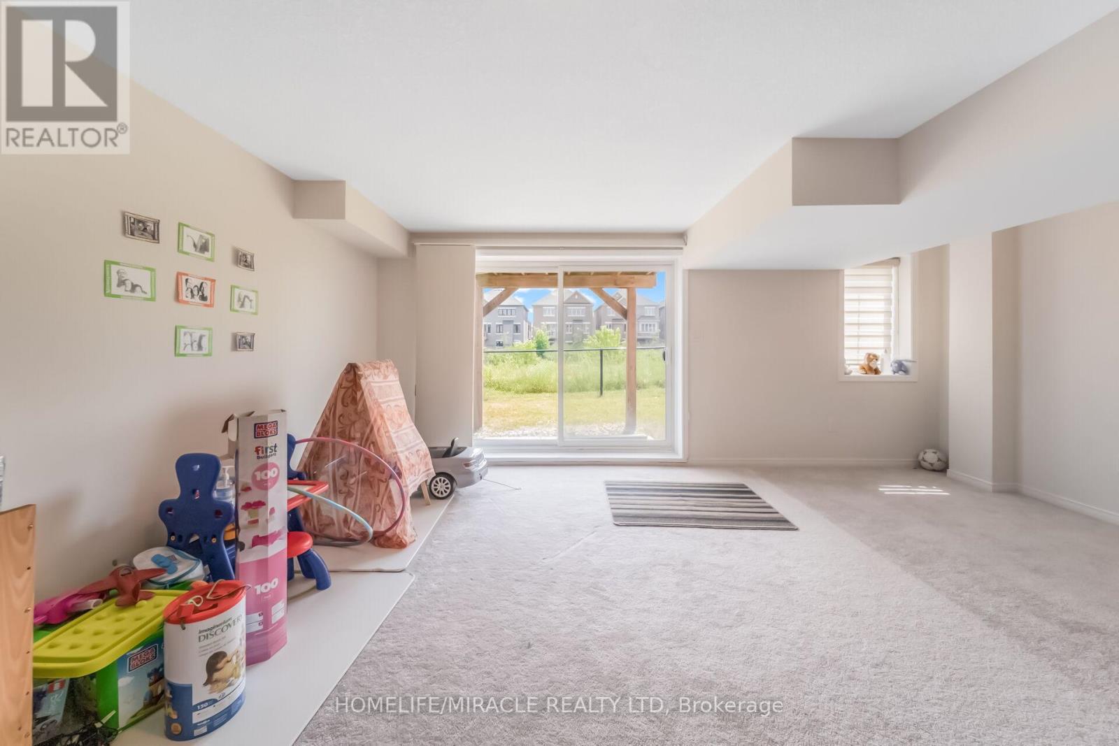 14 Abercrombie Crescent Property Photo 45