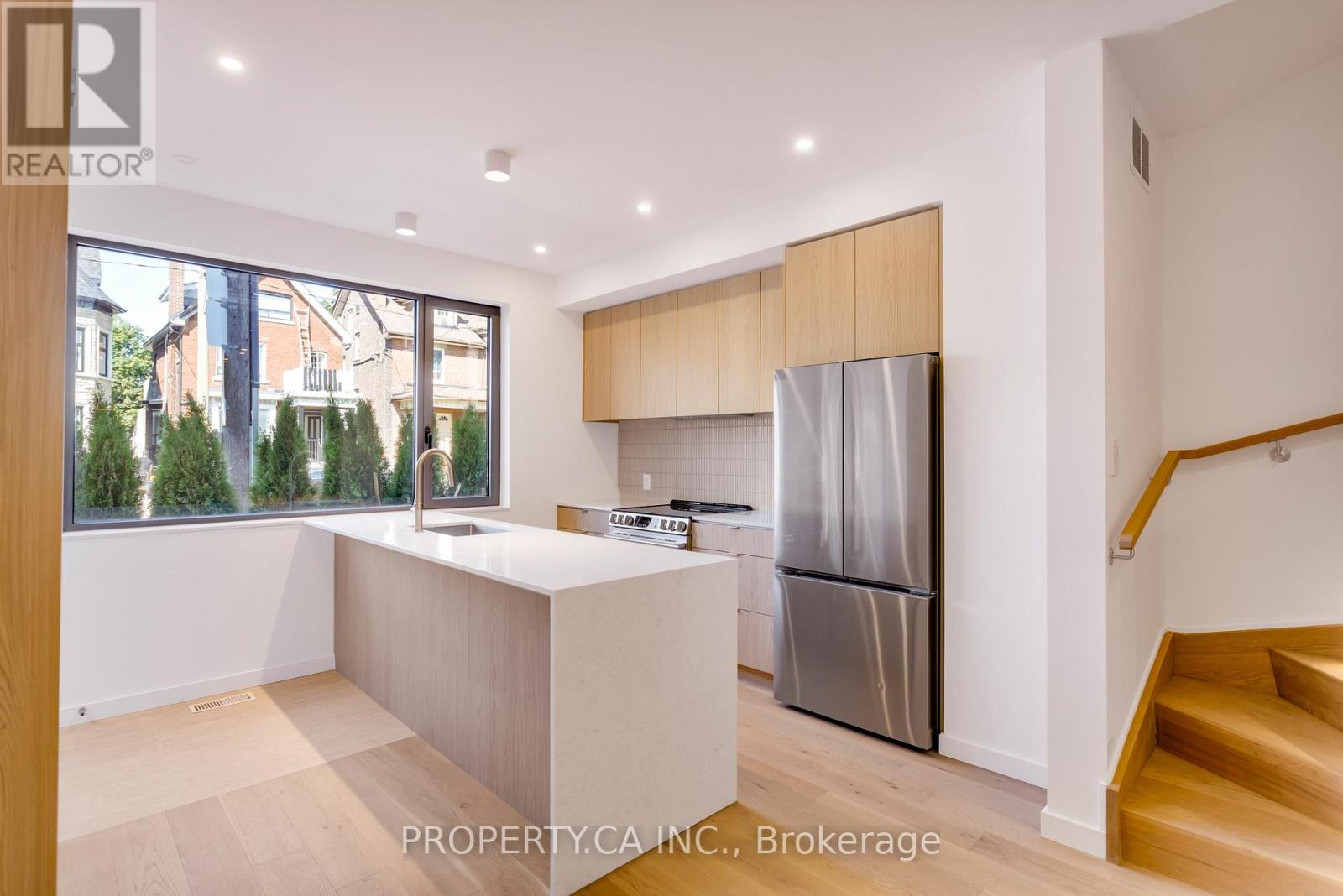 Unit #3 - 301 Keele Street Property Photo 6