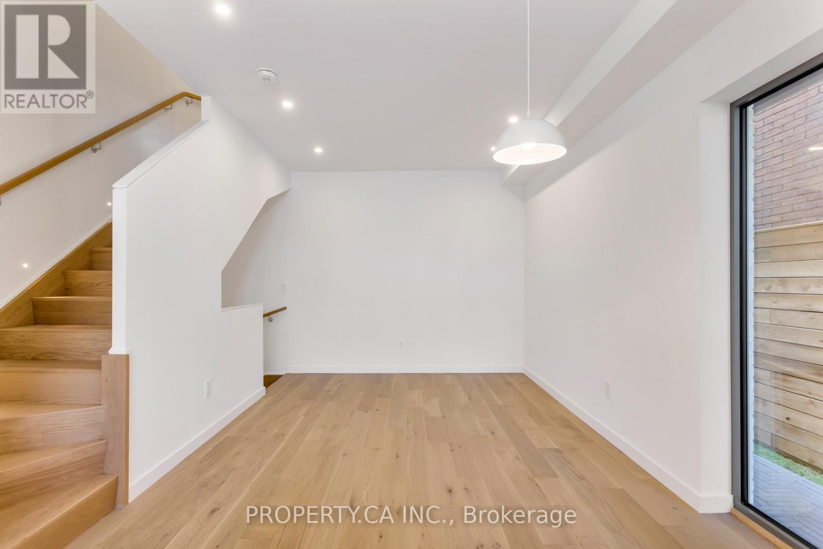 Unit #3 - 301 Keele Street Property Photo 10