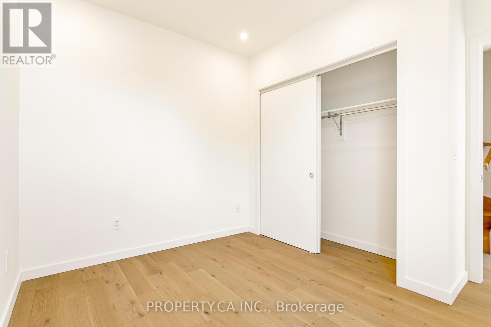 Unit #4 - 301 Keele Street Property Photo 20