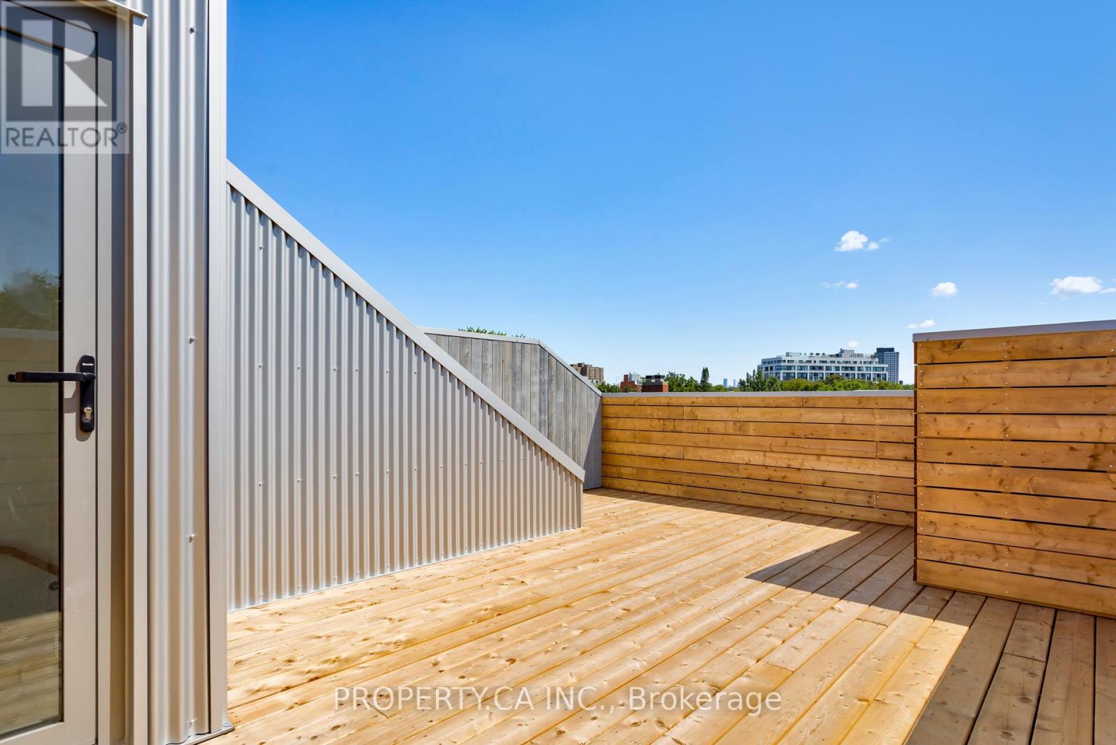 Unit #4 - 301 Keele Street Property Photo 37
