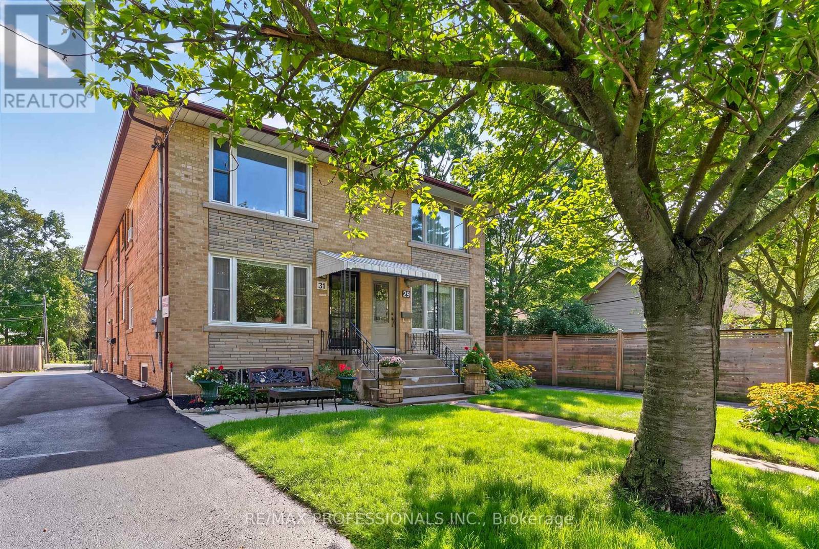 31 Long Branch Avenue Property Photo 1