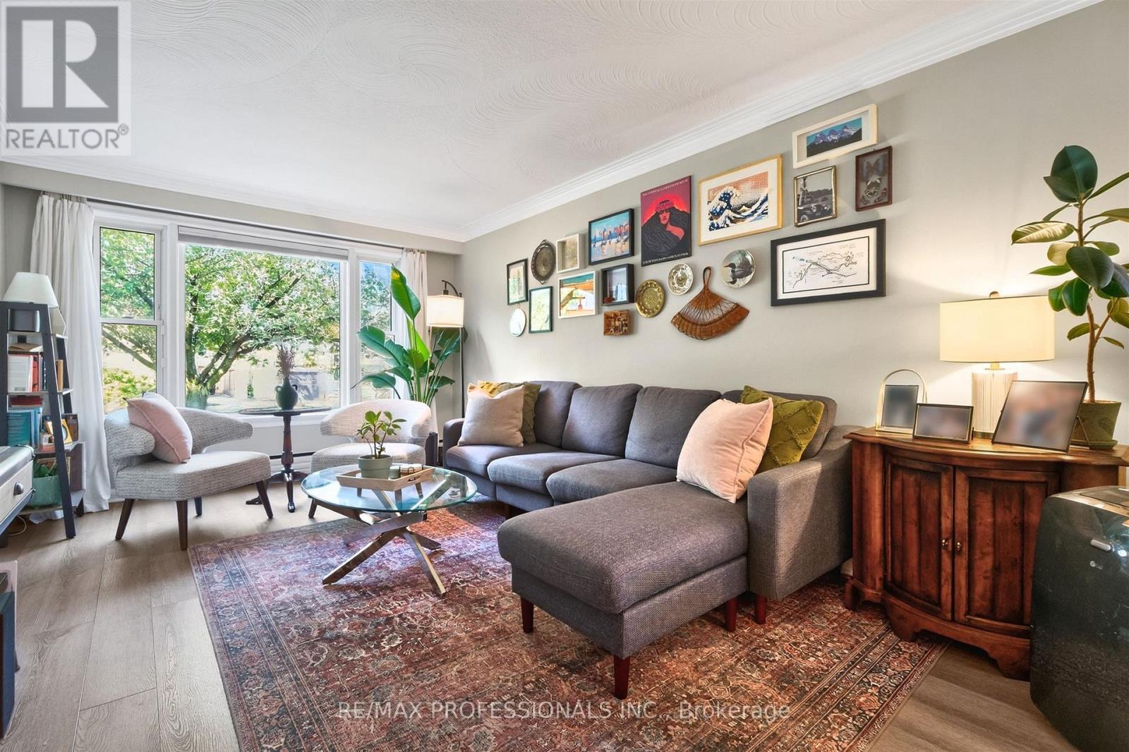 31 Long Branch Avenue Property Photo 8