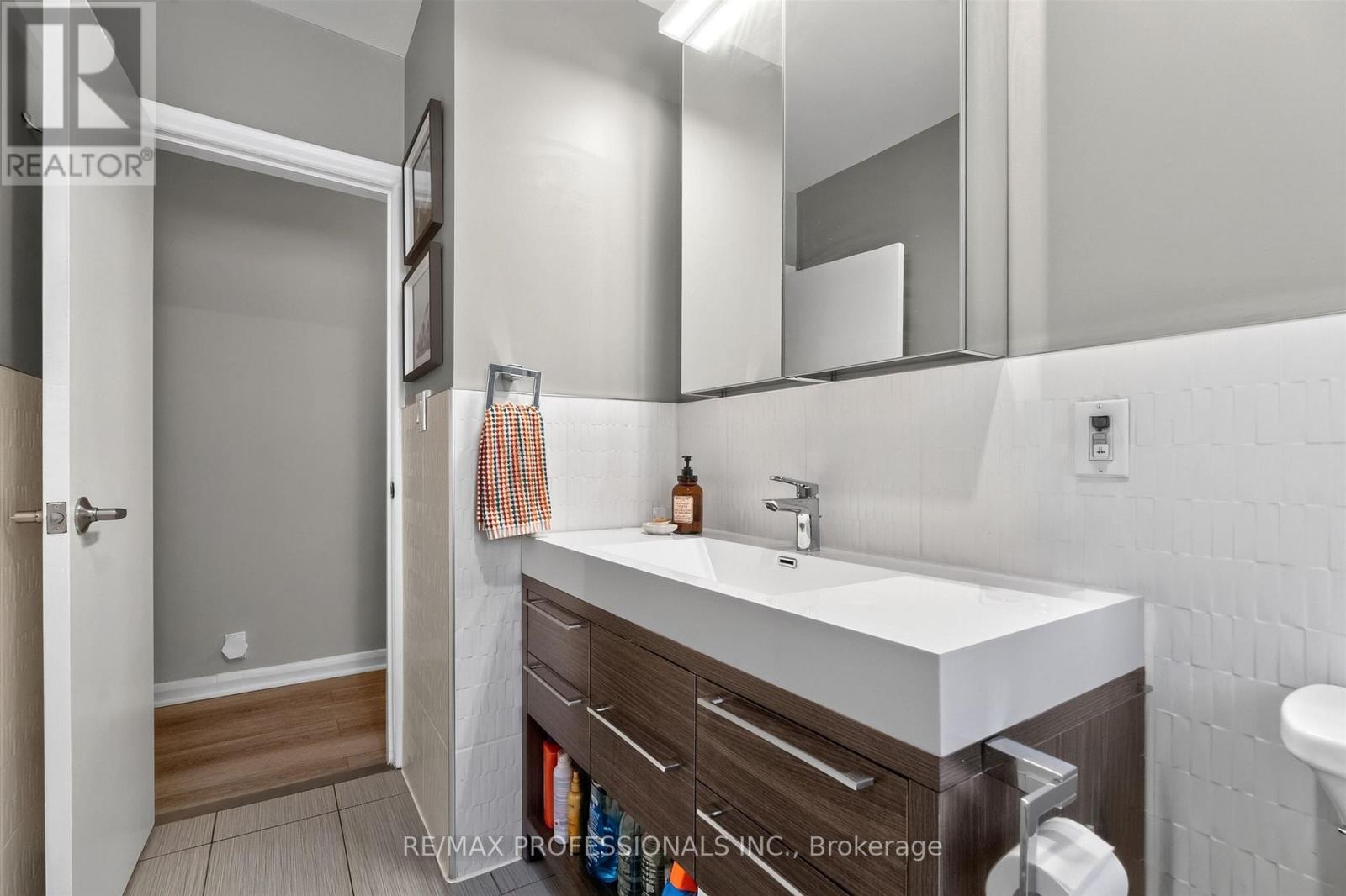 31 Long Branch Avenue Property Photo 23