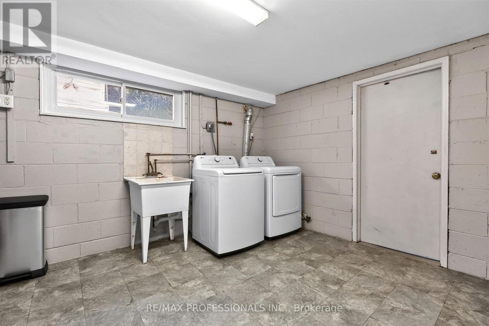 31 Long Branch Avenue Property Photo 39