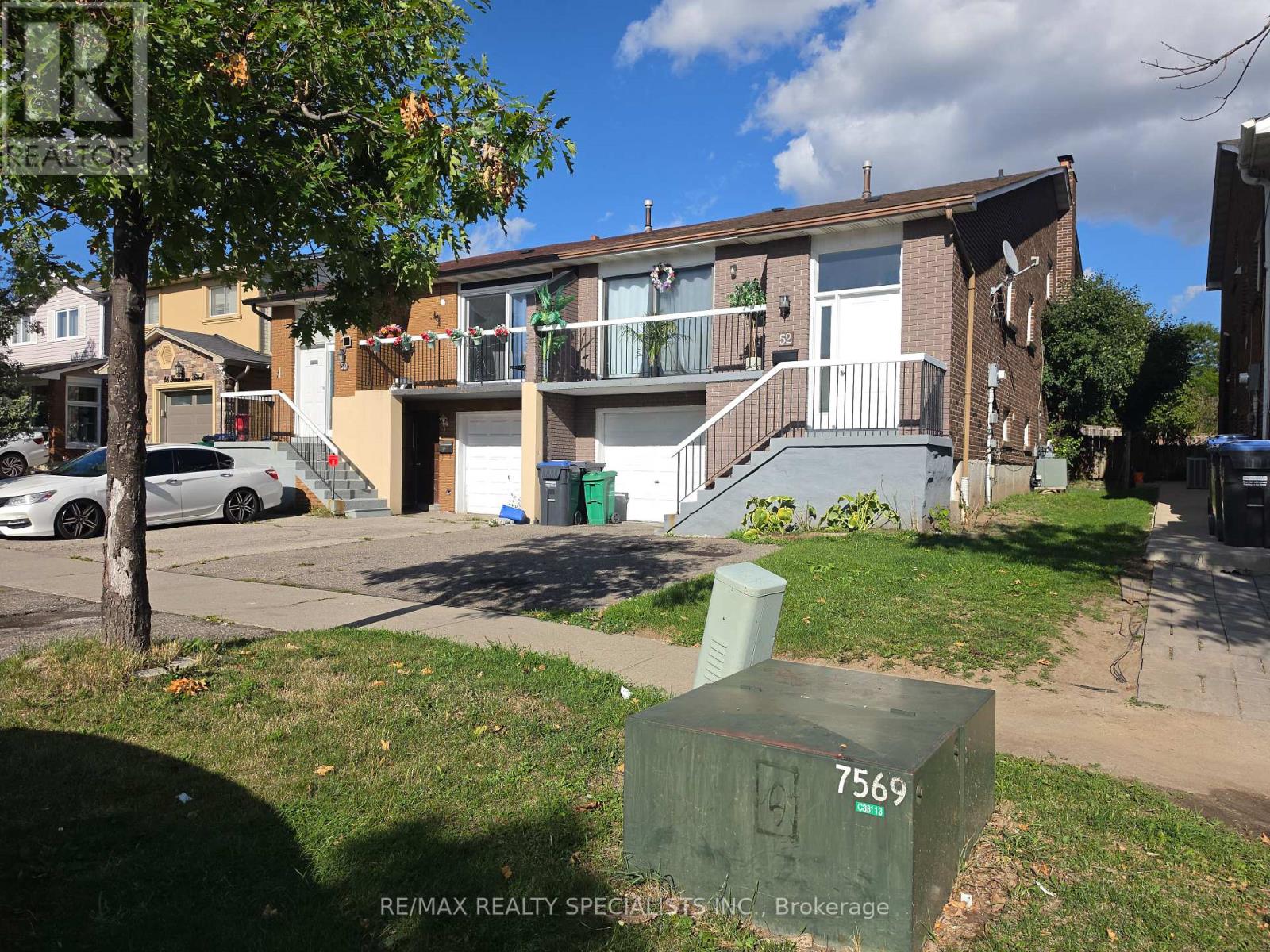 52 SIMMONS BOULEVARD Property Photo 1