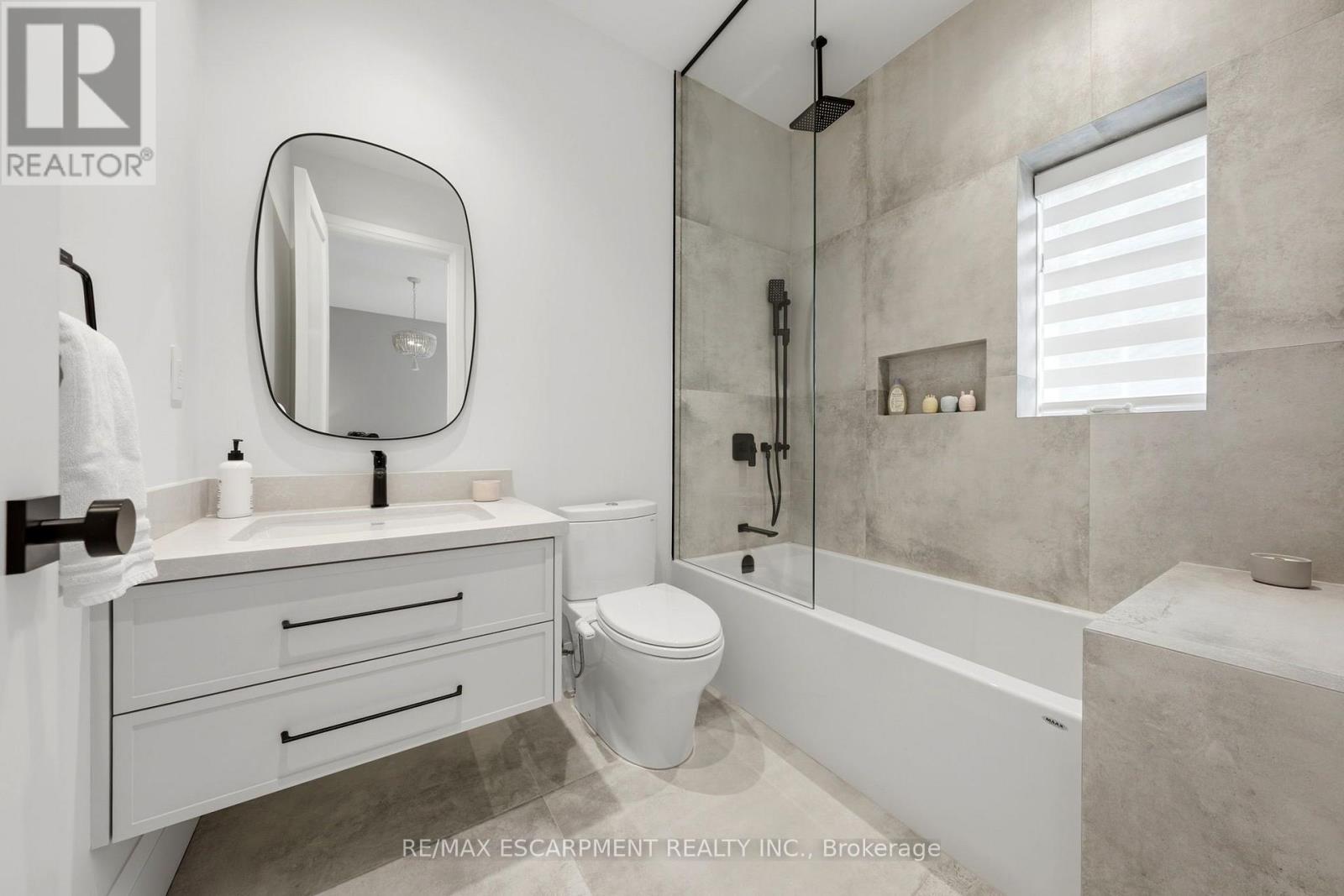 2234 Lyndhurst Drive Property Photo 35