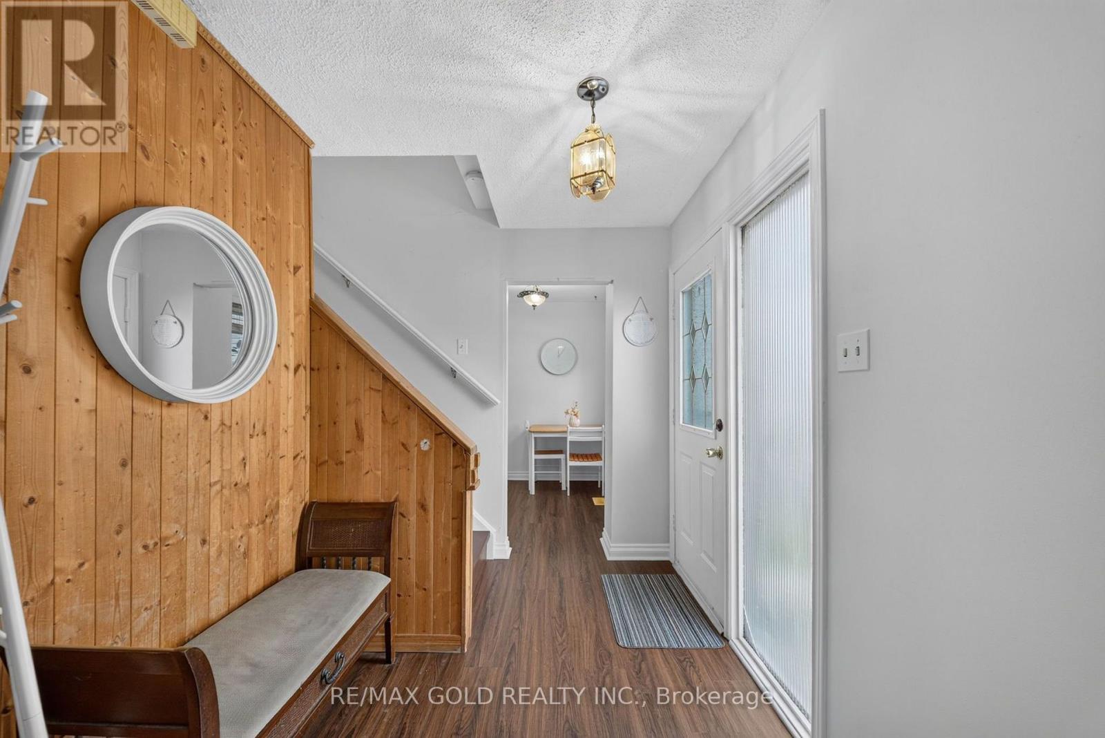 10 Jeffrey Street Property Photo 5