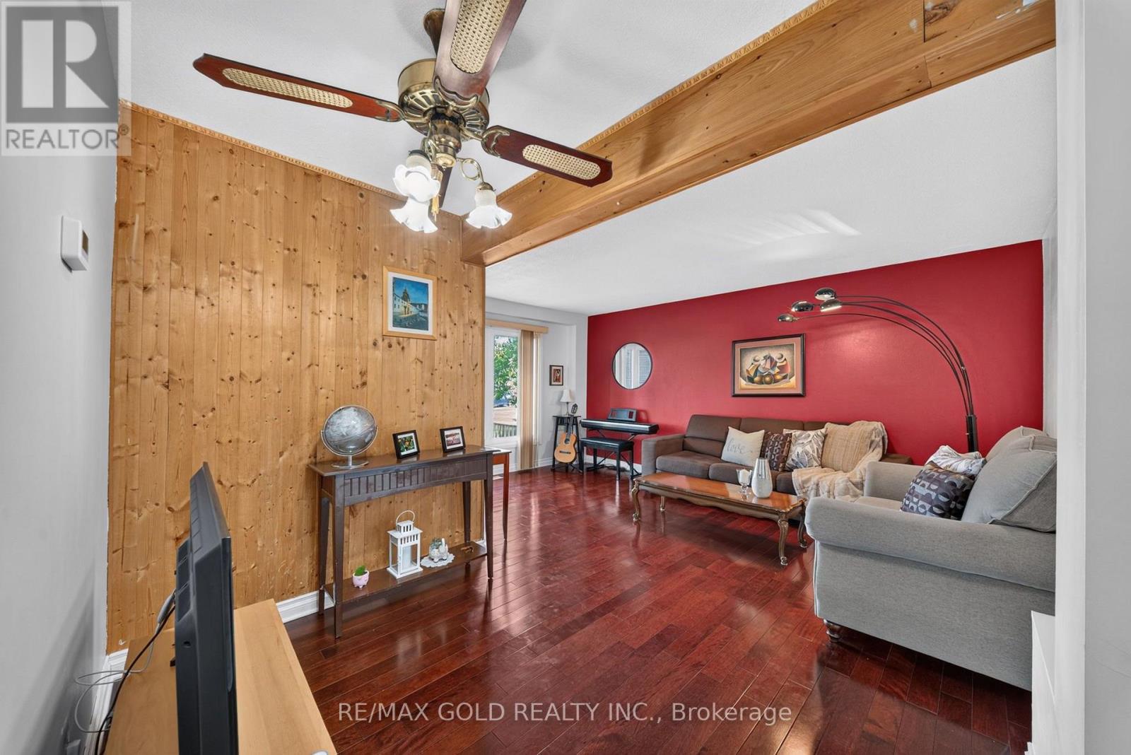 10 Jeffrey Street Property Photo 10