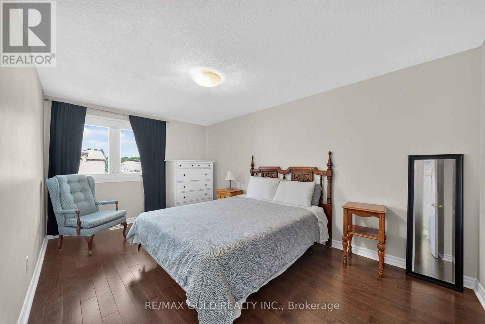 10 Jeffrey Street Property Photo 30