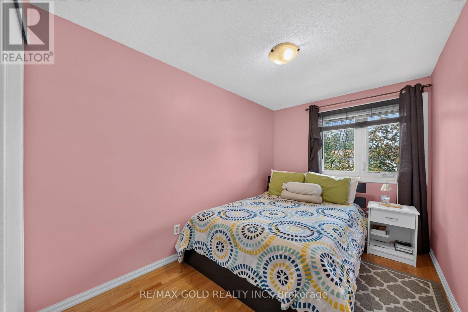 10 Jeffrey Street Property Photo 32
