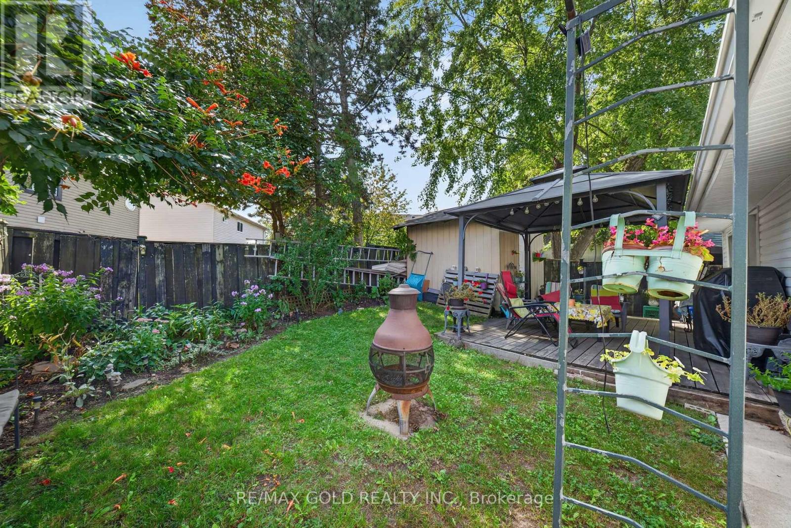 10 Jeffrey Street Property Photo 43