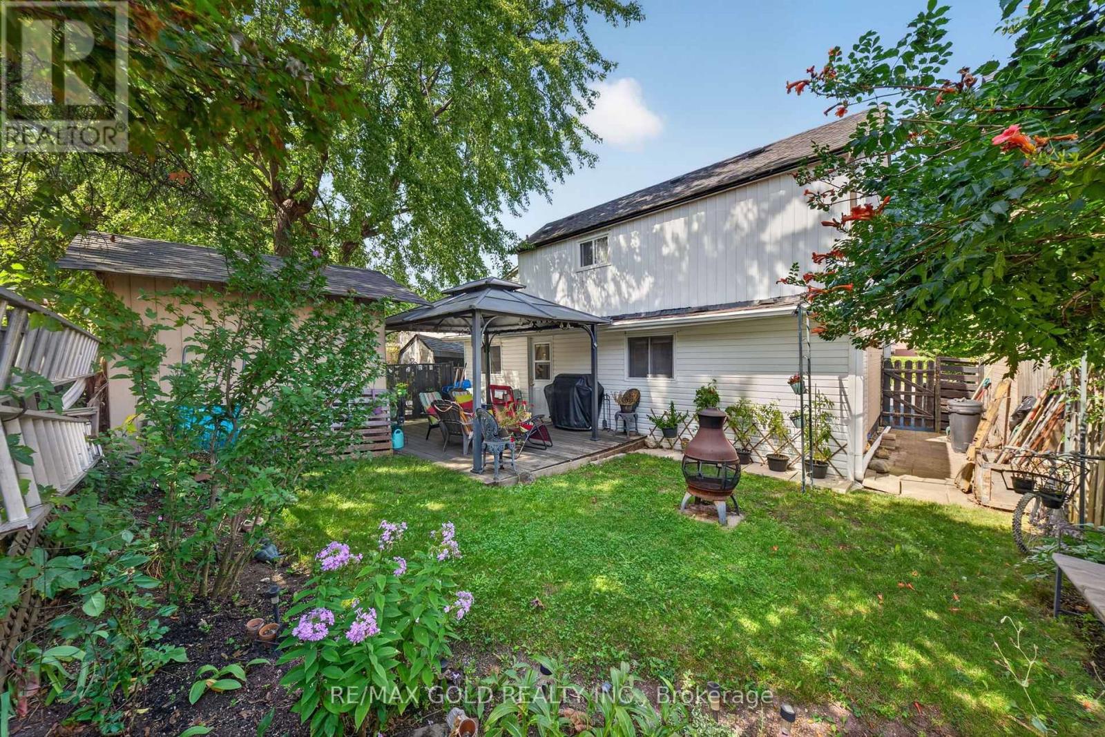 10 Jeffrey Street Property Photo 44